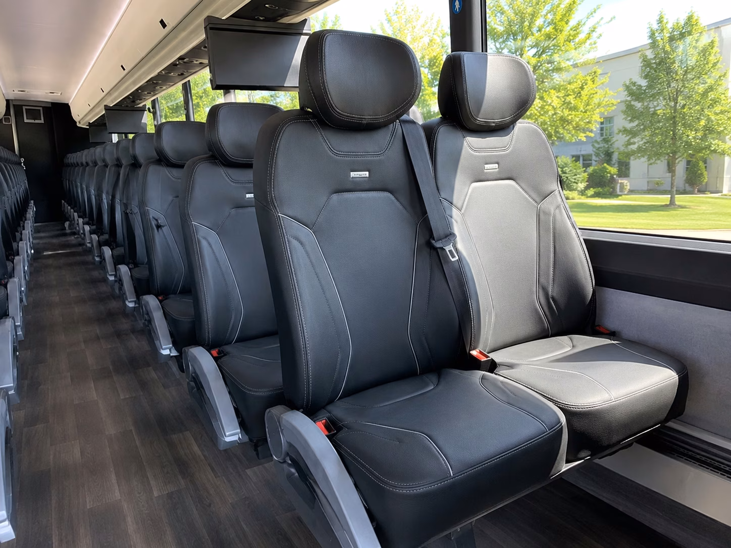 national guard reserve charter bus rentals in roseville