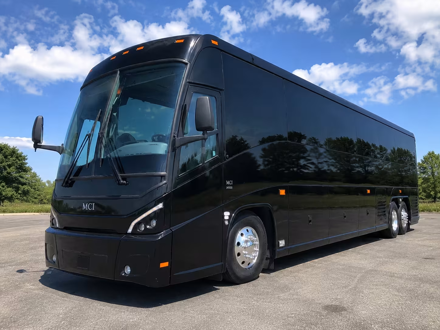 roseville charter bus rentals for tailgates and fan group trips