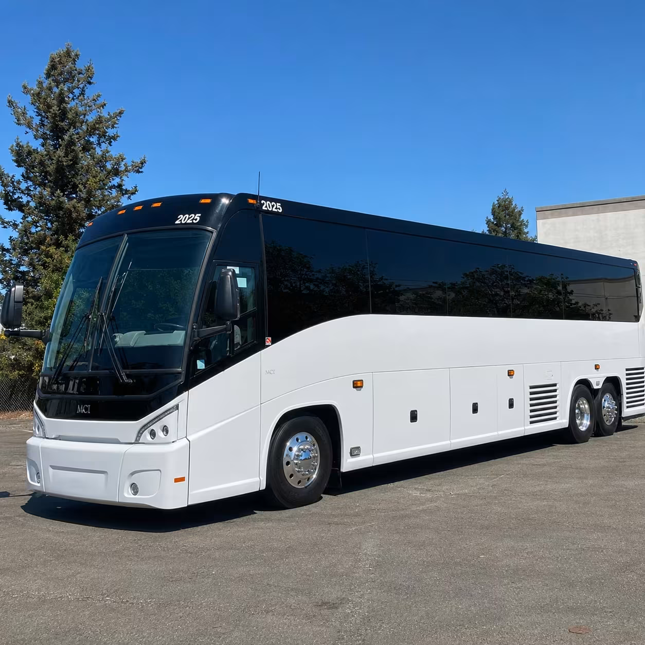 roseville concert shuttle buses for after show pickups