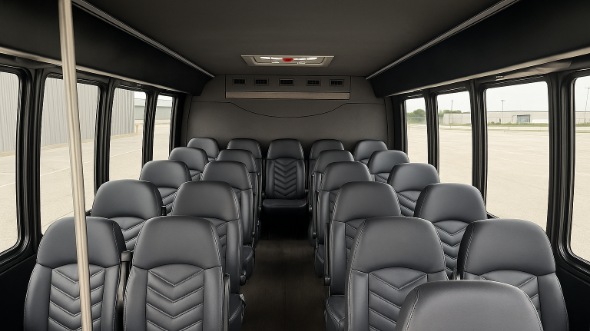 elk grove 28 passenger minibus